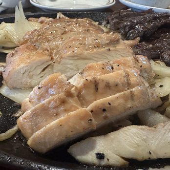 Teotihuacan Mexican Cafe - Chicken fajitas - Mexican Near Me - Houston, Texas Teotihuacan Mexican Cafe - Chicken fajitas - Mexican Near Me - Houston, Texas