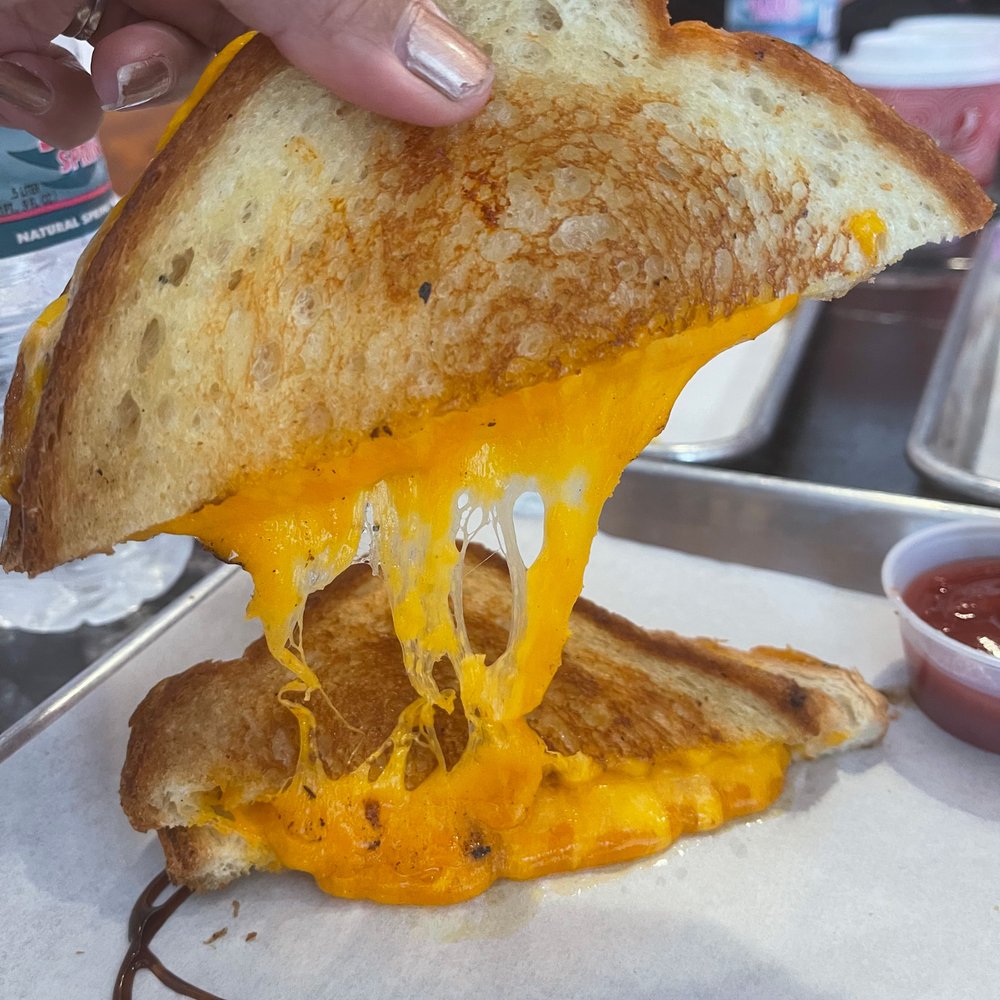 Grilled Cheese Gallery - Ice Cream & Frozen Yogurt Near Me - St. Augustine, Florida