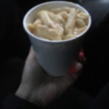 Beecher's Handmade Cheese - large 16 oz Mac n cheese. 11.99 - Cheese Shops Near Me - Seattle, Washington Beecher's Handmade Cheese - large 16 oz Mac n cheese. 11.99 - Cheese Shops Near Me - Seattle, Washington