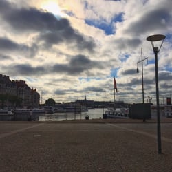 Nybrokajen - Vackert fluffig morgon