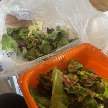 Salad and Go - Lechuga en mal estado :( - Salad Near Me - Forney, Texas Salad and Go - Lechuga en mal estado :( - Salad Near Me - Forney, Texas