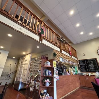 Spero Spera - Inside - Coffee & Tea Near Me - Honolulu, Hawaii