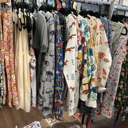 Frog & Toad - East - Fun/vintage/local clothing