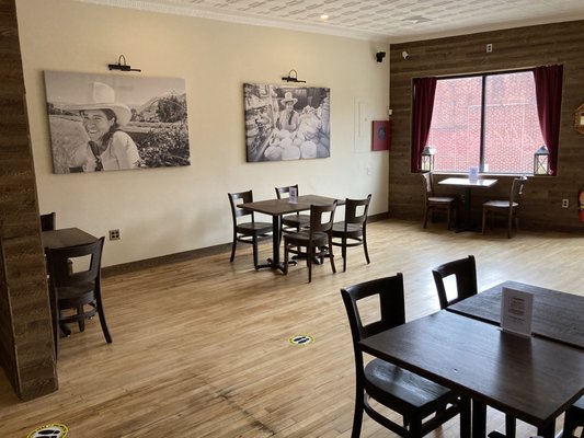 Tambo 22 Peruvian-Italian Kitchen by null