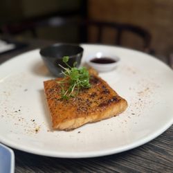Japaneiro - Salmon belly