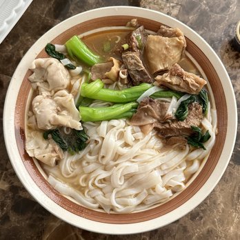 Manor Point Kitchen - Beef Stew Wonton Ho fun Noodle Soup - Chinese Near Me - San Leandro, California Manor Point Kitchen - Beef Stew Wonton Ho fun Noodle Soup - Chinese Near Me - San Leandro, California