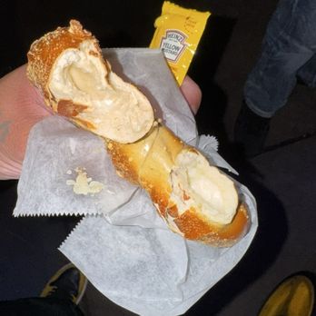 Disneyland's Pretzel Cart - Street Vendors Near Me - Anaheim, California