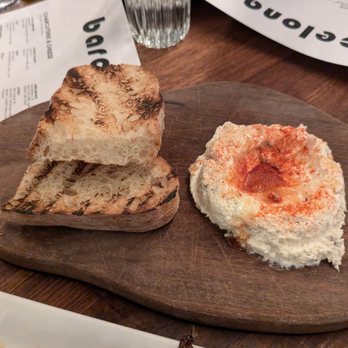Barcelona Reston - Truffle sheep's cheese - Tapas/Small Plates Near Me - Reston, Virginia