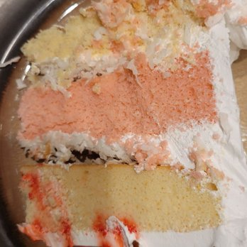 El Bolillo Bakery - Tres Leches Cake Slice - Bakeries Near Me - Houston, Texas
