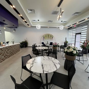 HK Tea - Interior - Bubble Tea Near Me - Austin, Texas