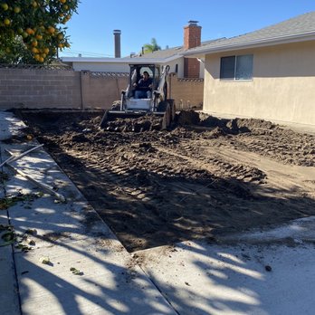 Colossal Excavation - Good work in a confined area. - Excavation Services Near Me - Garden Grove, California