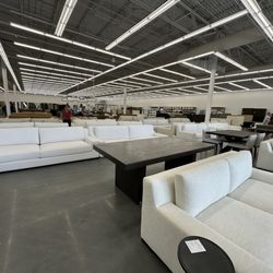 RH Outlet Leesburg