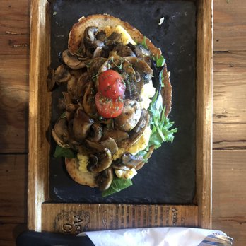 Aroma Craft Coffee - Mushroom toast - Coffee Roasteries Near Me - Walnut, California