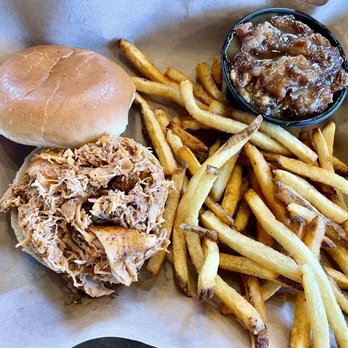 レイ MISSION BBQ - Updated July 2025 - 349 Photos & 435 Reviews