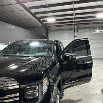 Onyx Tint Lounge - Car Window Tinting Near Me - Houston, Texas