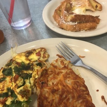 Norma's Cafe - Veggie omelette & hash brown - Cafes Near Me - Frisco, Texas