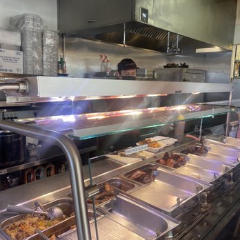 Red Bee Bbq - The meat display... - Barbeque Near Me - Windsor, California