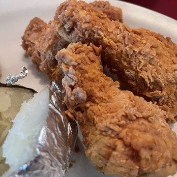 Lee's Chicken Restaurant - Crispy 3. Three Pieces of Southern Fried Chicken! - American Near Me - Lincoln, Nebraska Lee's Chicken Restaurant - Crispy 3. Three Pieces of Southern Fried Chicken! - American Near Me - Lincoln, Nebraska