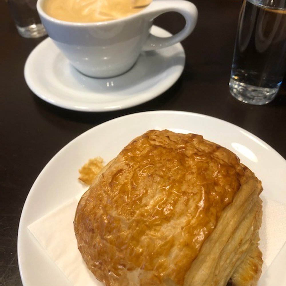 Mocca - Found refuge from the cold at this little Coffee shop. Latte and chocolate croissant. - Desserts Near Me - Oslo, 03 Mocca - Found refuge from the cold at this little Coffee shop. Latte and chocolate croissant. - Desserts Near Me - Oslo, 03