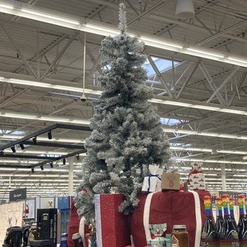 Walmart Supercenter - Christmas at Walmart- Avon - Department Stores Near Me - Avon, Indiana Walmart Supercenter - Christmas at Walmart- Avon - Department Stores Near Me - Avon, Indiana