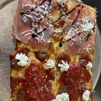 Via 313 Pizza - The Cadillac top two & The Ambassador Bridge the bottom two - Pizza Near Me - Cedar Park, Texas Via 313 Pizza - The Cadillac top two & The Ambassador Bridge the bottom two - Pizza Near Me - Cedar Park, Texas