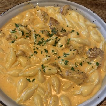 Bonfire Grille - Buffalo chicken Mac and cheese - New American Near Me - Milford, Connecticut