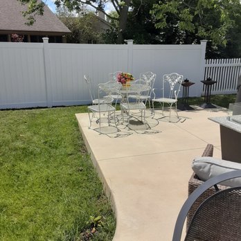 Indy's Finest Fence - Straight at the bottom and at the top - you can have it all! - Fences & Gates Near Me - Indianapolis, Indiana Indy's Finest Fence - Straight at the bottom and at the top - you can have it all! - Fences & Gates Near Me - Indianapolis, Indiana