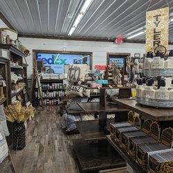 H & R Ace Hardware - Cute items for decorating