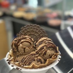 Micro Creamery of CT - Reese's Nightmare Sundae