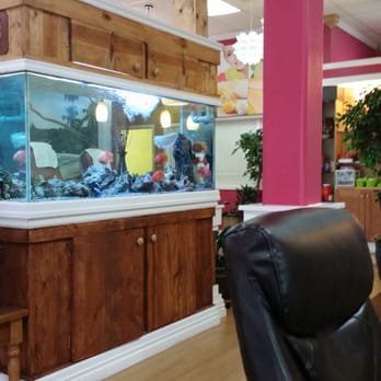 Q Nail Spa - Beautiful and spa like - Nail Salons Near Me - Tacoma, Washington