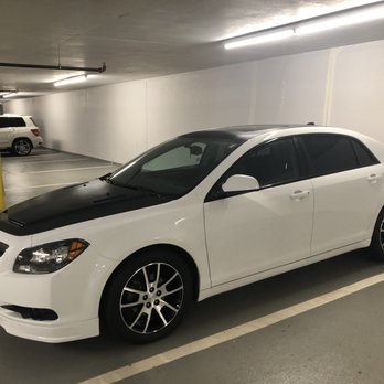 Green's Automotive - Overall look+feel - Auto Repair Near Me - Richmond, British Columbia