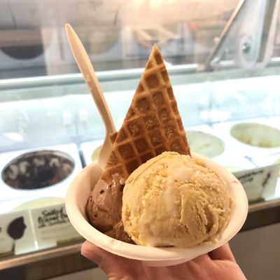 Jeni's Splendid Ice Creams by null