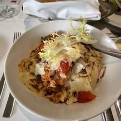 Tiara Restaurant - Drunken Seafood Linguine