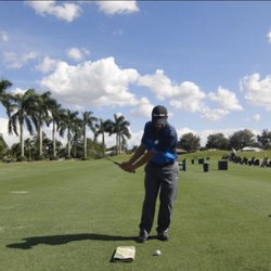 Chris Ardolina Golf - Chris demonstrating pitching technique.