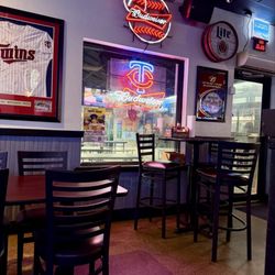 Potts Sports Cafe - Inside looking towards side door