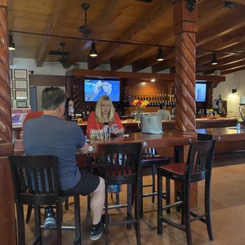 Hops Brewery - Inside facing bar - Breweries Near Me - Los Ranchos de Albuquerque, New Mexico