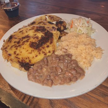 El Rey - Plato de Pupusas - Mexican Near Me - Norfolk, Virginia El Rey - Plato de Pupusas - Mexican Near Me - Norfolk, Virginia