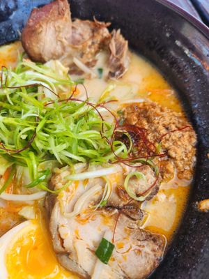Dohatsuten Ramen & Tapas by null