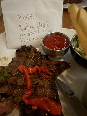 Clintons Bar & Grille by null