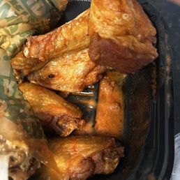 No sauce on wings No sauce on wings