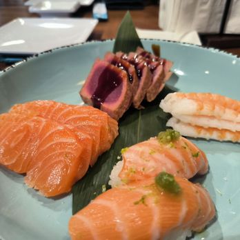 KINGDOM SUSHI - Updated August 2024 - 96 Photos & 41 Reviews - 4413 ...