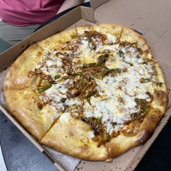 Avent ferry pizza - Tandoori Chicken Pizza - Pizza Near Me - Raleigh, North Carolina