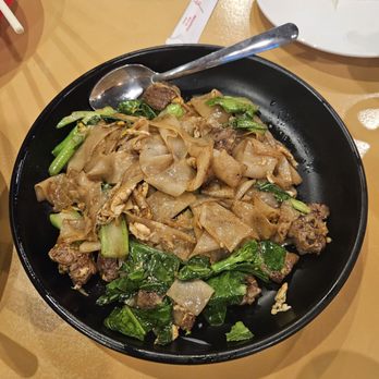 Siam Station - Beef Pad-Se-Ew - Thai Near Me - Diamond Bar, California Siam Station - Beef Pad-Se-Ew - Thai Near Me - Diamond Bar, California