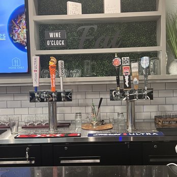 Pizz-a-Perfection - Beer - Pizza Near Me - Bakersfield, California Pizz-a-Perfection - Beer - Pizza Near Me - Bakersfield, California