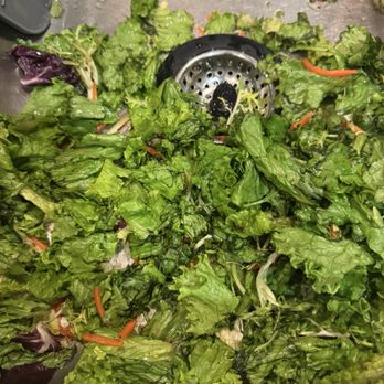 Trader Joe's - Champ Elysses lettuce. It's Saturday, September 20th, the bag expires on September 23, 2025. I purchased on 9/17/25. - Grocery Near Me - Brentwood, California Trader Joe's - Champ Elysses lettuce. It's Saturday, September 20th, the bag expires on September 23, 2025. I purchased on 9/17/25. - Grocery Near Me - Brentwood, California