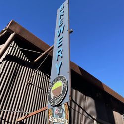 Smuggler Union Restaurant & Brewery