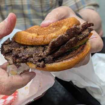 That's The Burger - Huge smashburger patties, done exactly as a great smashburger should be done. - Burgers Near Me - Rancho Cordova, California