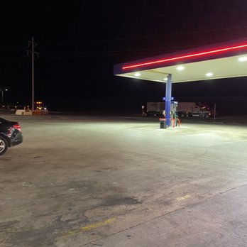 Road Ranger - a gas station at night - Gas Stations Near Me - Moore, Texas Road Ranger - a gas station at night - Gas Stations Near Me - Moore, Texas