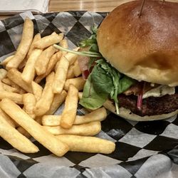 Roadies Restaurant and Bar - Boursin Burger