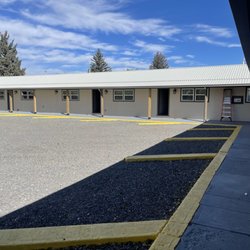 Clayton Motel - The High Plains Lodge at Nomads Landing is a recently renovated 6 apartment complex.